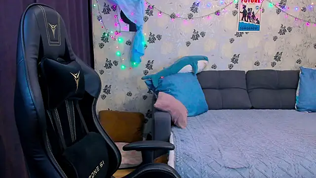 Snapshot of lakmsrrrmrrr chatting on 12.10.24 lakmsrrrmrrr online show from 12.10.24