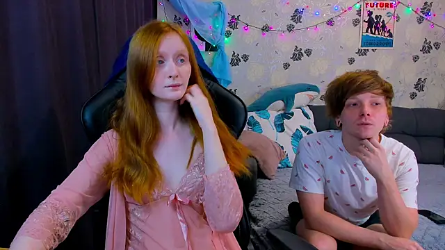 Snapshot of lakmsrrrmrrr chatting on 12.15.24 lakmsrrrmrrr online show from 12.15.24