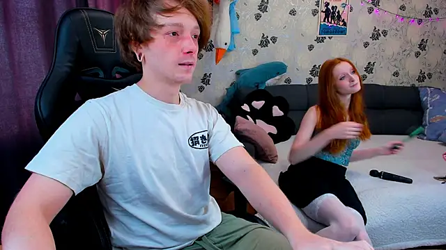 Snapshot of lakmsrrrmrrr chatting on 02.05.25 lakmsrrrmrrr online show from 02.05.25