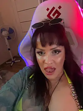 Lolaley2 online show from 03.07.26