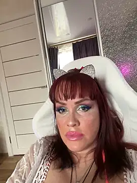 Lolaley2 online show from 04.23.26