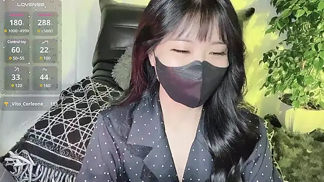 Mya Lee online show from 12.23.24