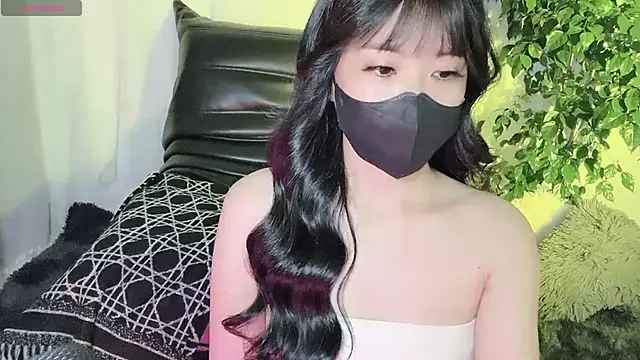 Mya Lee online show from 12.28.24