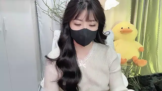 Mya Lee online show from 01.20.25