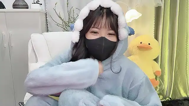 Mya Lee online show from 01.20.25