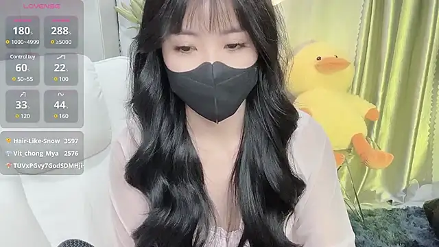 Mya Lee online show from 02.13.25