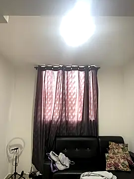 CuteEbony1 online show from 09.19.25