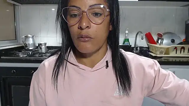 kateleyagrey online show from 04.15.26