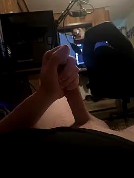 whitestroker online show from 10.29.25