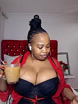 Snapshot of BoobQueenxx chatting on 06.14.26 BoobQueenxx online show from 06.14.26