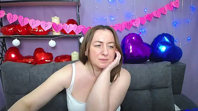 Abby Taylorr online show from 02.06.25