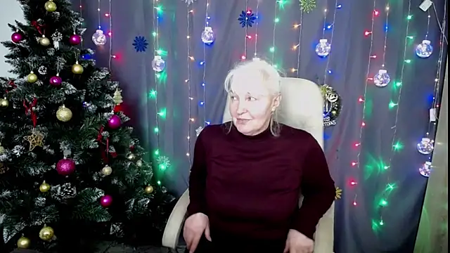 BlondyLeeBest online show from 12.07.24