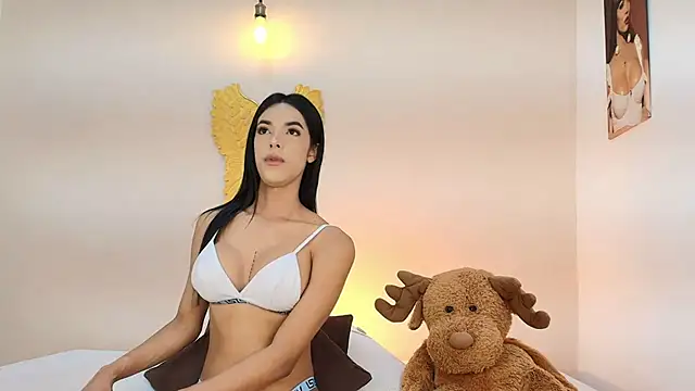 salome Collins 1 online show from 11.23.25