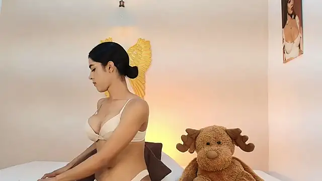 salome Collins 1 online show from 11.27.25