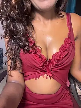 Snapshot of Indian-Squirt chatting on 04.20.26 Indian-Squirt online show from 04.20.26