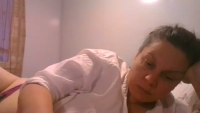 Snapshot of fulloferotic chatting on 04.29.26 fulloferotic online show from 04.29.26