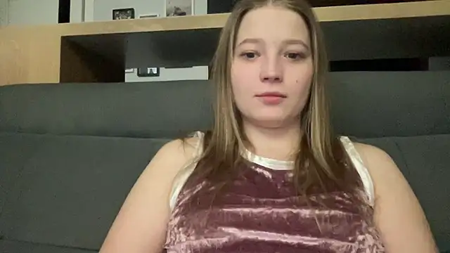 CharmingSarah online show from 02.27.25