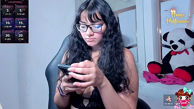 lucyycy online show from 10.11.25