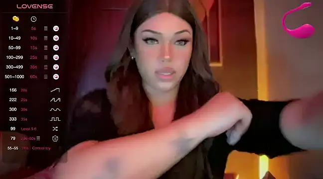 Snapshot of madam_agnes1 chatting on 01.13.25 madam agnes1 online show from 01.13.25