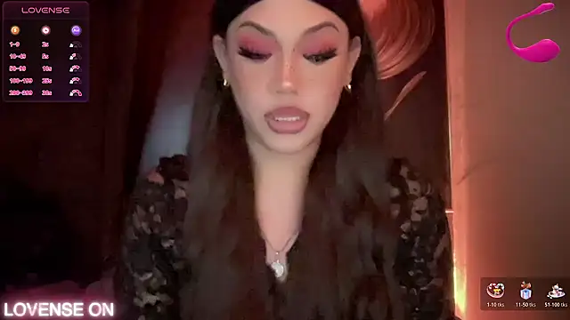 Snapshot of madam_agnes1 chatting on 12.05.25 madam agnes1 online show from 12.05.25