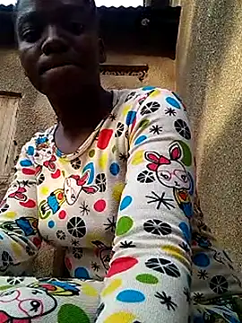 shape30 online show from 02.12.25