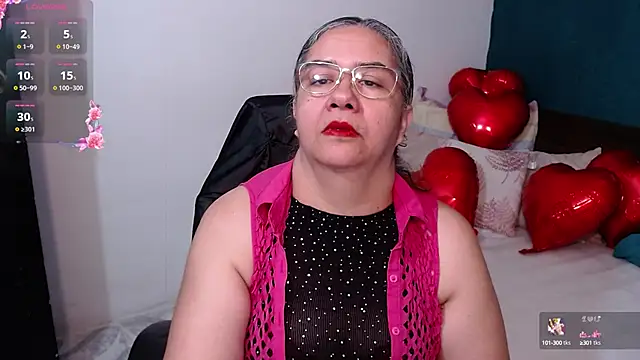 scaelettdubois online show from 02.13.25