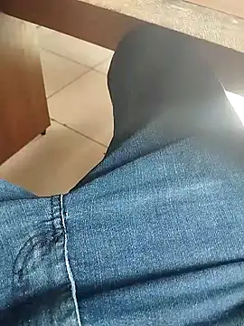 Snapshot of io380 chatting on 01.17.26 io380 online show from 01.17.26