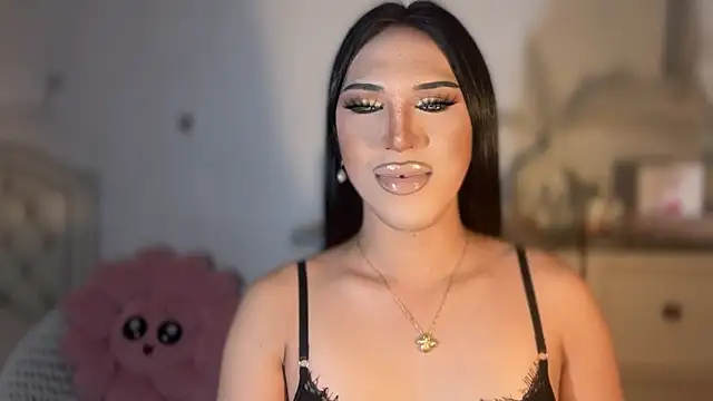 Ts glamxxxx online show from 11.05.25