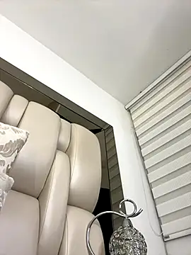 ALISSON FOXXX1 online show from 11.11.25