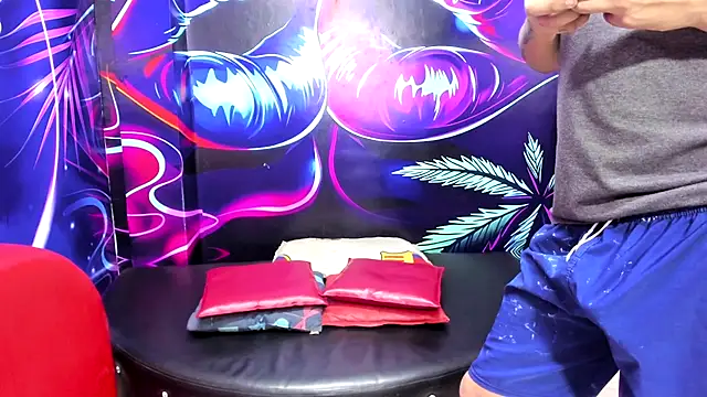 miacam-hot online show from 10.29.25