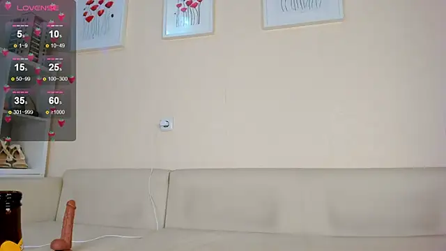 rosa mariposa  online show from 01.18.25