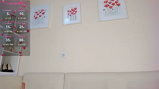 rosa mariposa  online show from 02.17.25