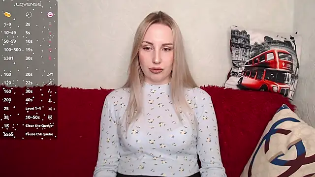 Snapshot of Monika_bae chatting on 03.18.25 Monika bae online show from 03.18.25