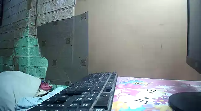 Snapshot of sweethotmom chatting on 01.31.25 sweethotmom online show from 01.31.25