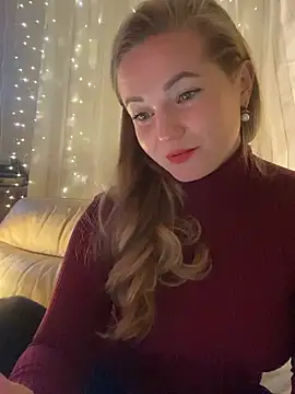 Snapshot of Lady__Maria chatting on 12.15.24 Lady Maria online show from 12.15.24