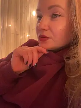Snapshot of Lady__Maria chatting on 02.11.25 Lady Maria online show from 02.11.25