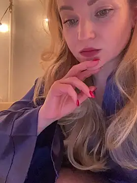 Snapshot of Lady__Maria chatting on 03.04.25 Lady Maria online show from 03.04.25