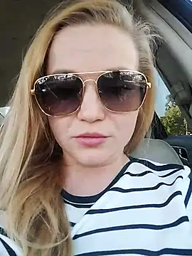 Snapshot of Lady__Maria chatting on 03.08.25 Lady Maria online show from 03.08.25