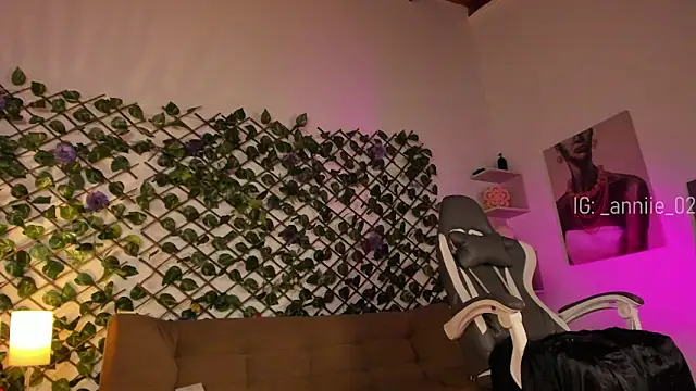 annie barozzi online show from 01.06.25