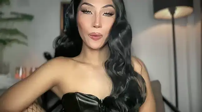 Bella Gordon online show from 02.15.25