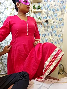 Queen Anushka69 online show from 02.13.25