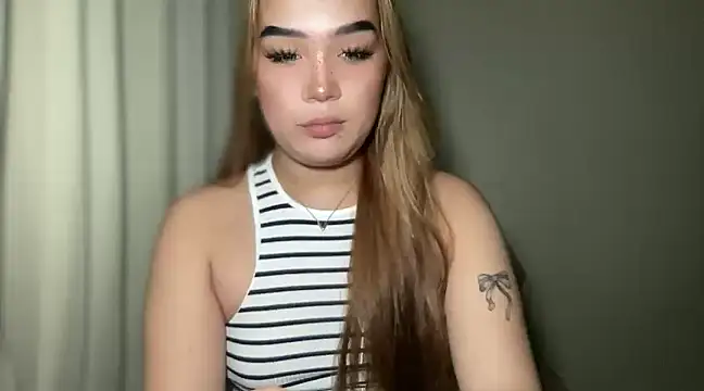 MissCataleyaxxx online show from 12.07.24