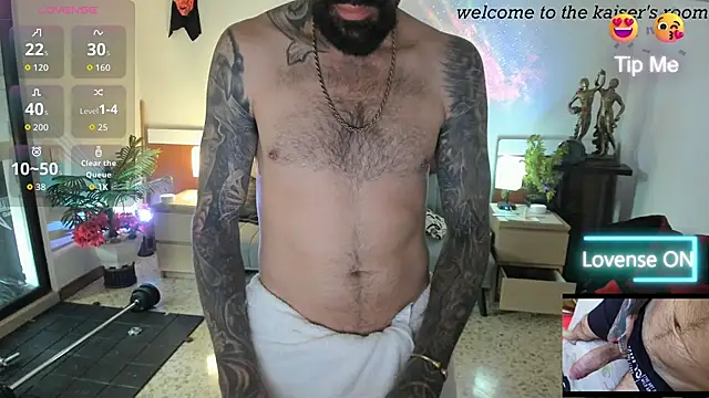 kaiser679  online show from 04.10.26