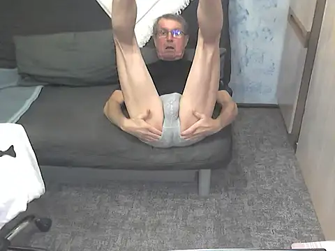 Snapshot of kiam471 chatting on 11.11.25 kiam471 online show from 11.11.25