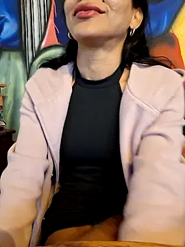 Doll Loren online show from 02.12.25