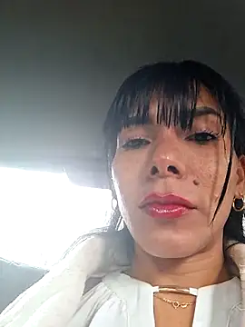 Doll Loren online show from 02.13.25