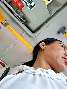 Snapshot of Doll_Loren chatting on 10.24.25 Doll Loren online show from 10.24.25