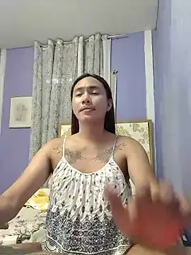 lady kim boner online show from 10.25.25