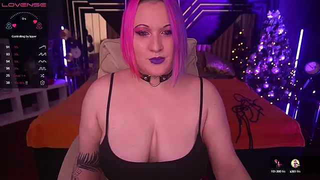 MiaVixenn online show from 12.17.24