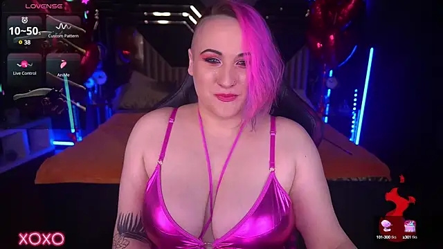MiaVixenn online show from 02.13.25